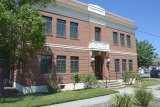 The old Lemoore City Hall now serves as the Lemoore Chamber of Commerce. It is located at Fox and C streets.